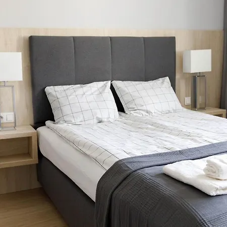 Apartment - Cozy - Stare - K17 *
