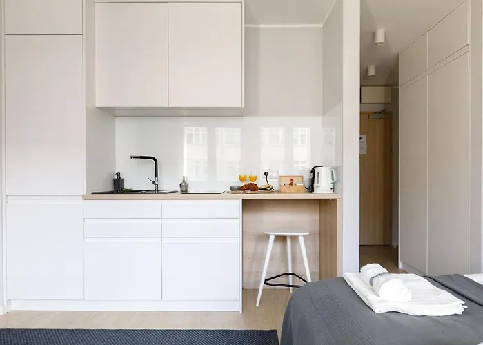 - Cozy - Stare - K17